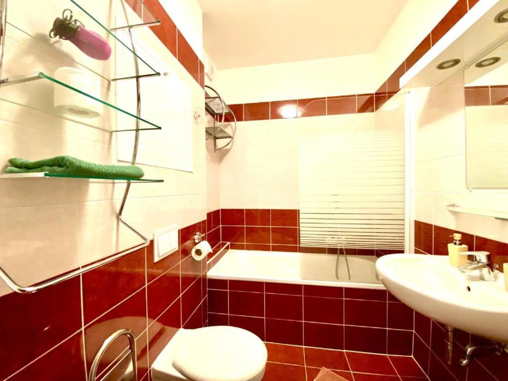 Keleti Studio Apartments Budapest Exteriör bild