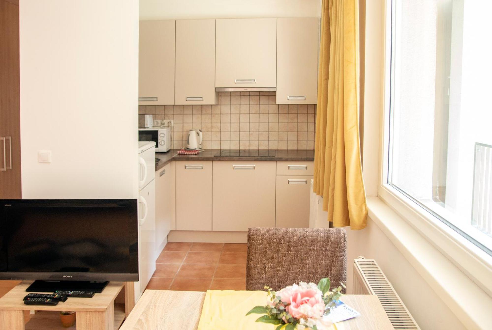 Keleti Studio Apartments Budapest Exteriör bild